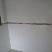 Mobapi pared de baño 1