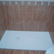 Mobapi baño modelo tipo madera
